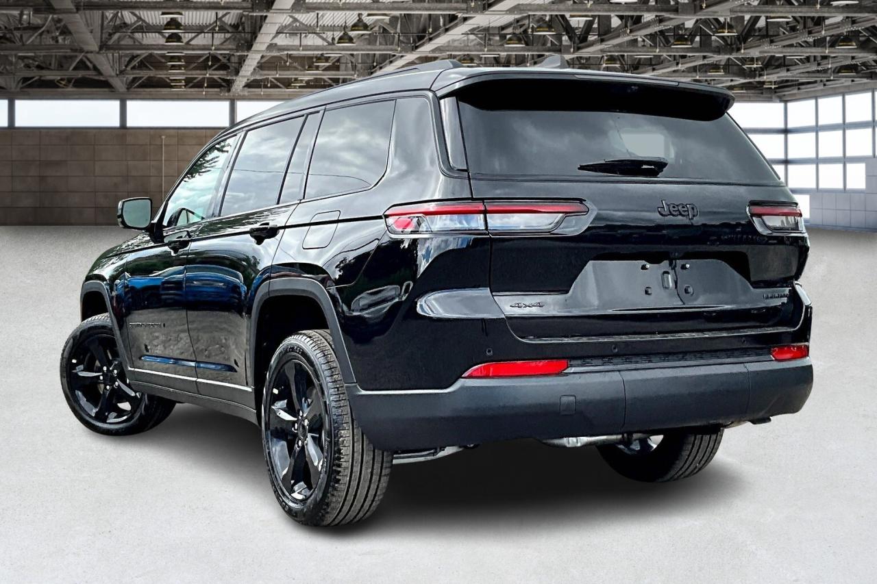 2025 Jeep Grand Cherokee L LIMITED | Black App Pkg | Pano Roof | LuxTech 2 Photo2