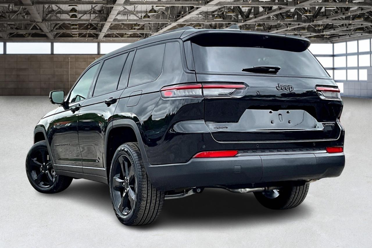 2025 Jeep Grand Cherokee L LIMITED | Black App Pkg | Pano Roof | 7-seater Photo