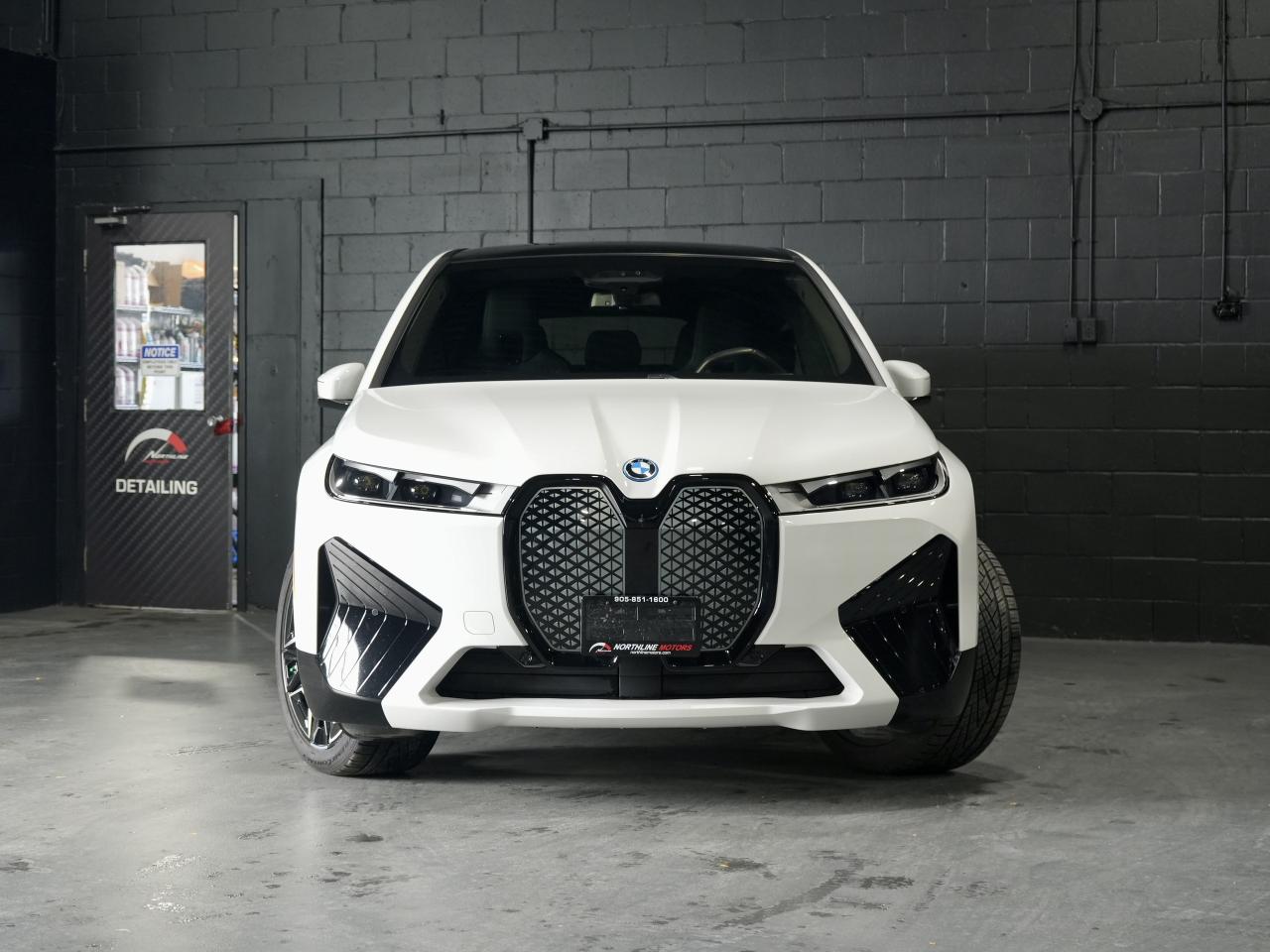 2023 BMW iX xDrive40/HUD/PANO/ASSISTED DRIVE+/HARMAN K/MASSAGE Photo4