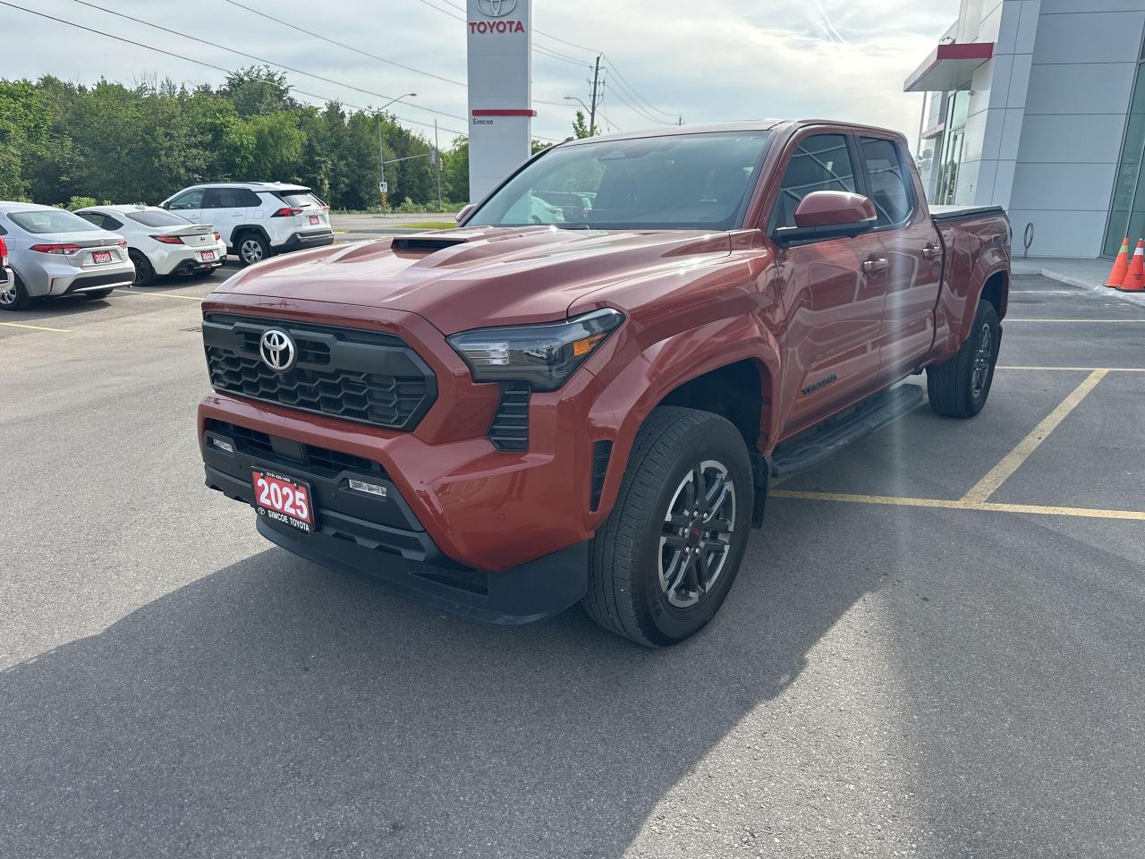 Used 2025 Toyota Tacoma Base for sale in Simcoe, ON