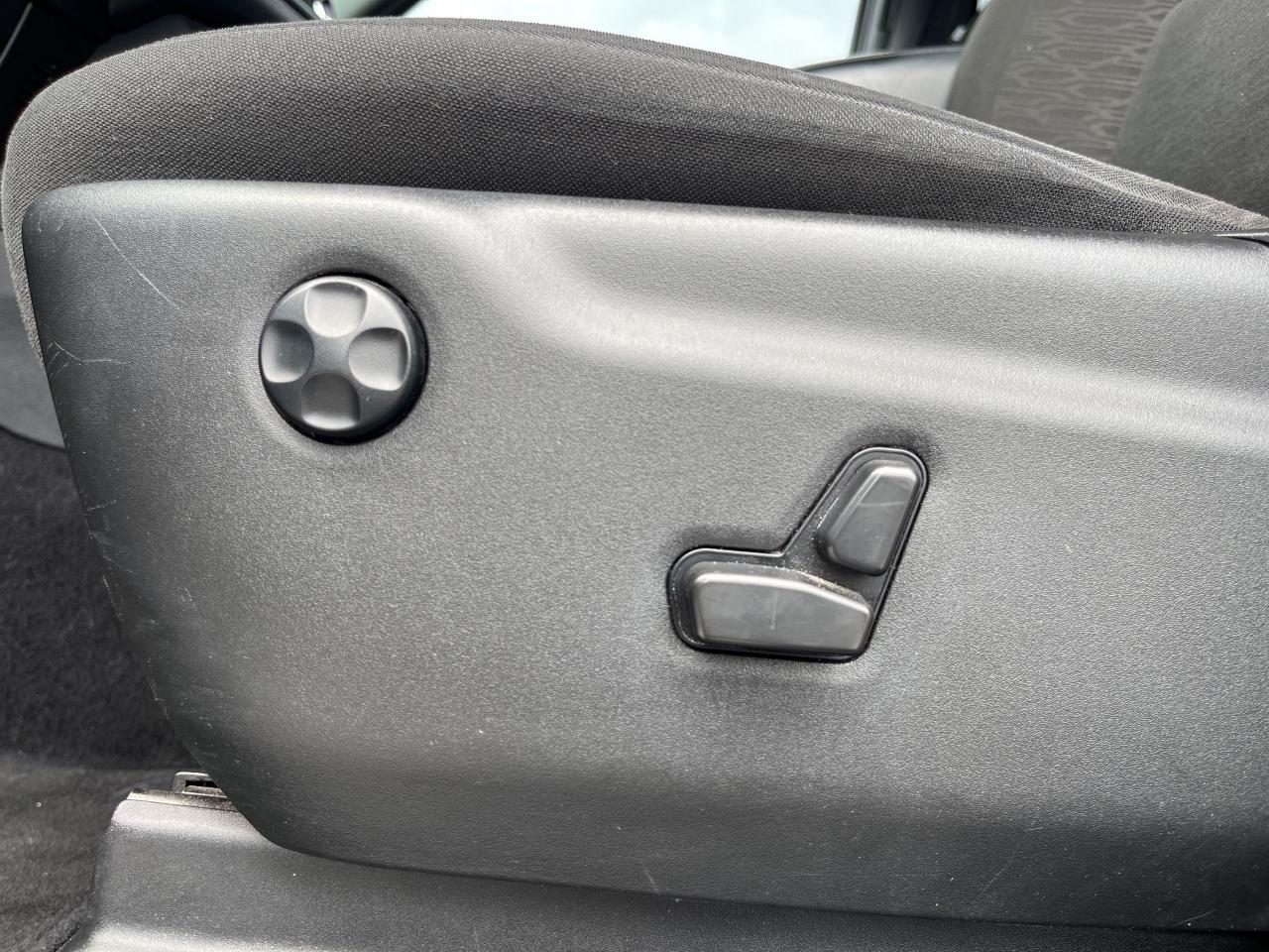 12643587