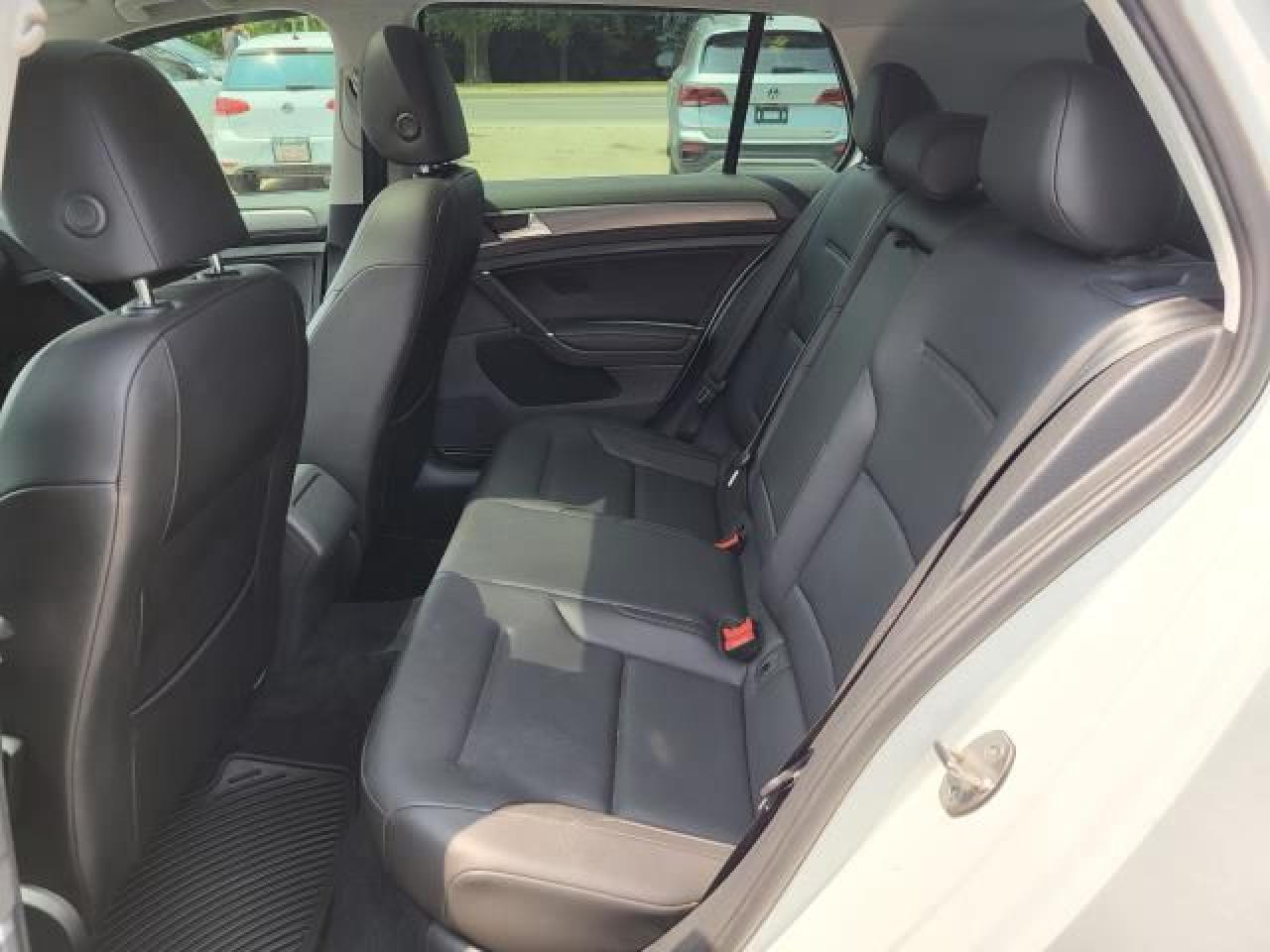 2021 Volkswagen Golf COMFORTLINE Photo17