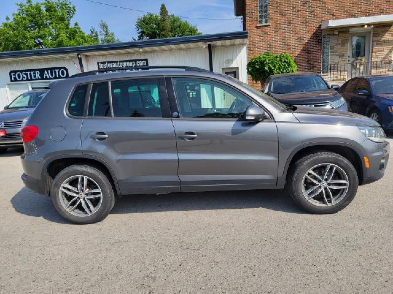 2017 Volkswagen Tiguan Wolfsburg Edition Photo2