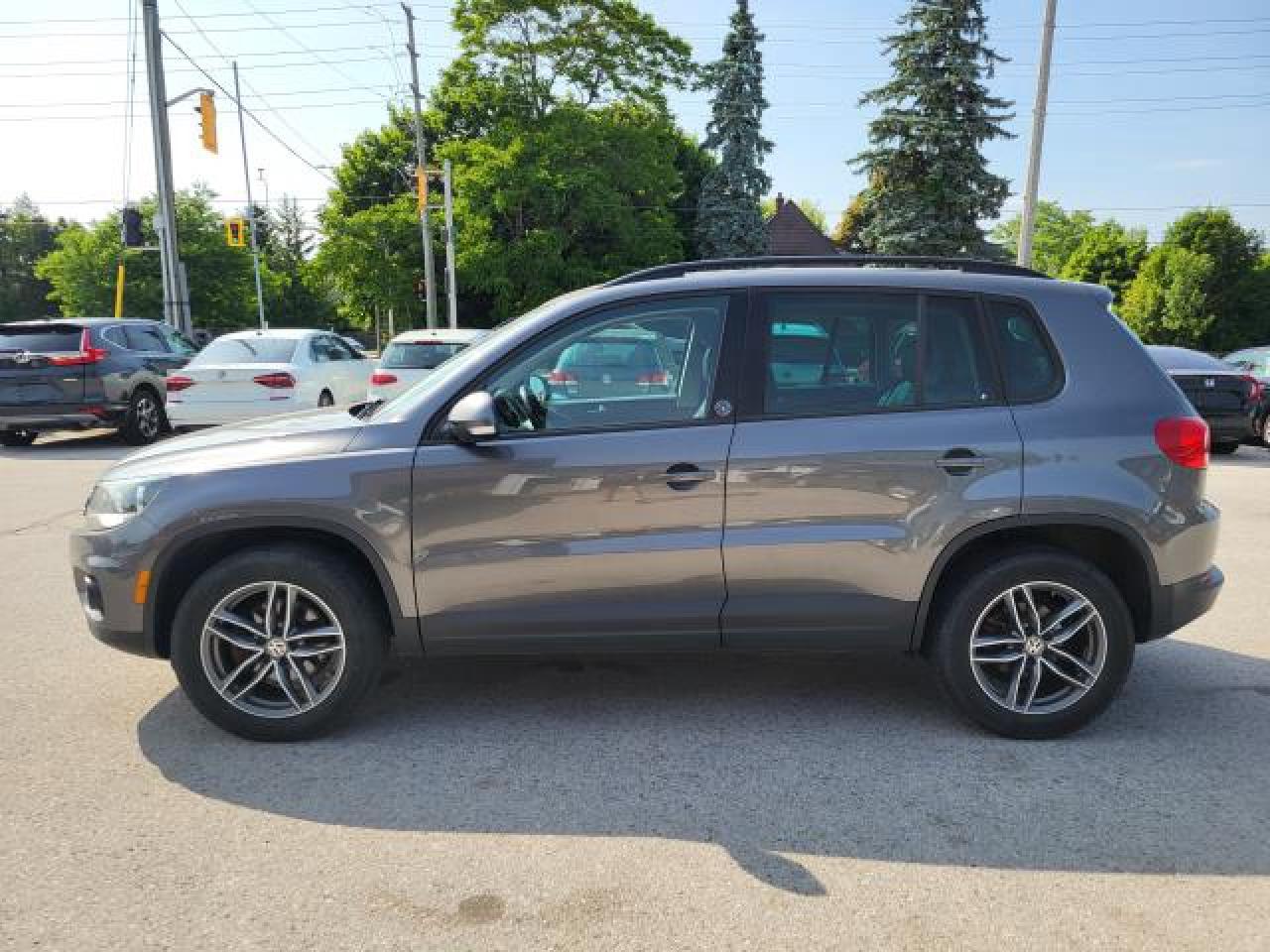 2017 Volkswagen Tiguan Wolfsburg Edition Photo20