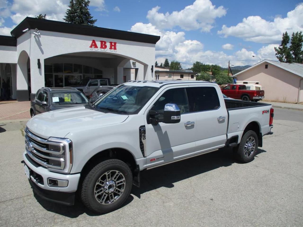 2025 Ford F-350 SD CREW PLATINUM PLUS H.O.