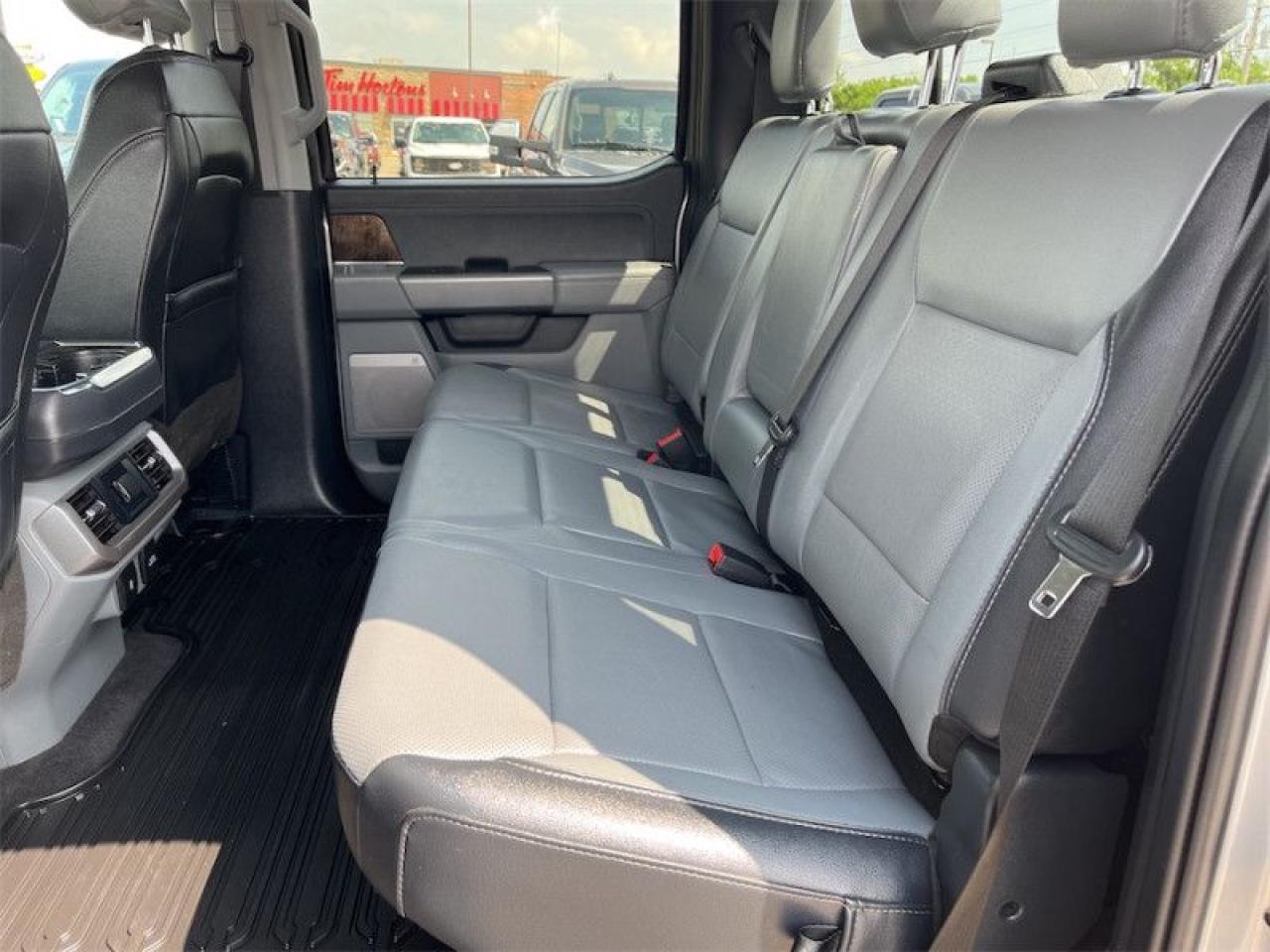 2023 Ford F-150 Lariat  - Leather Seats -  Cooled Seats Photo5