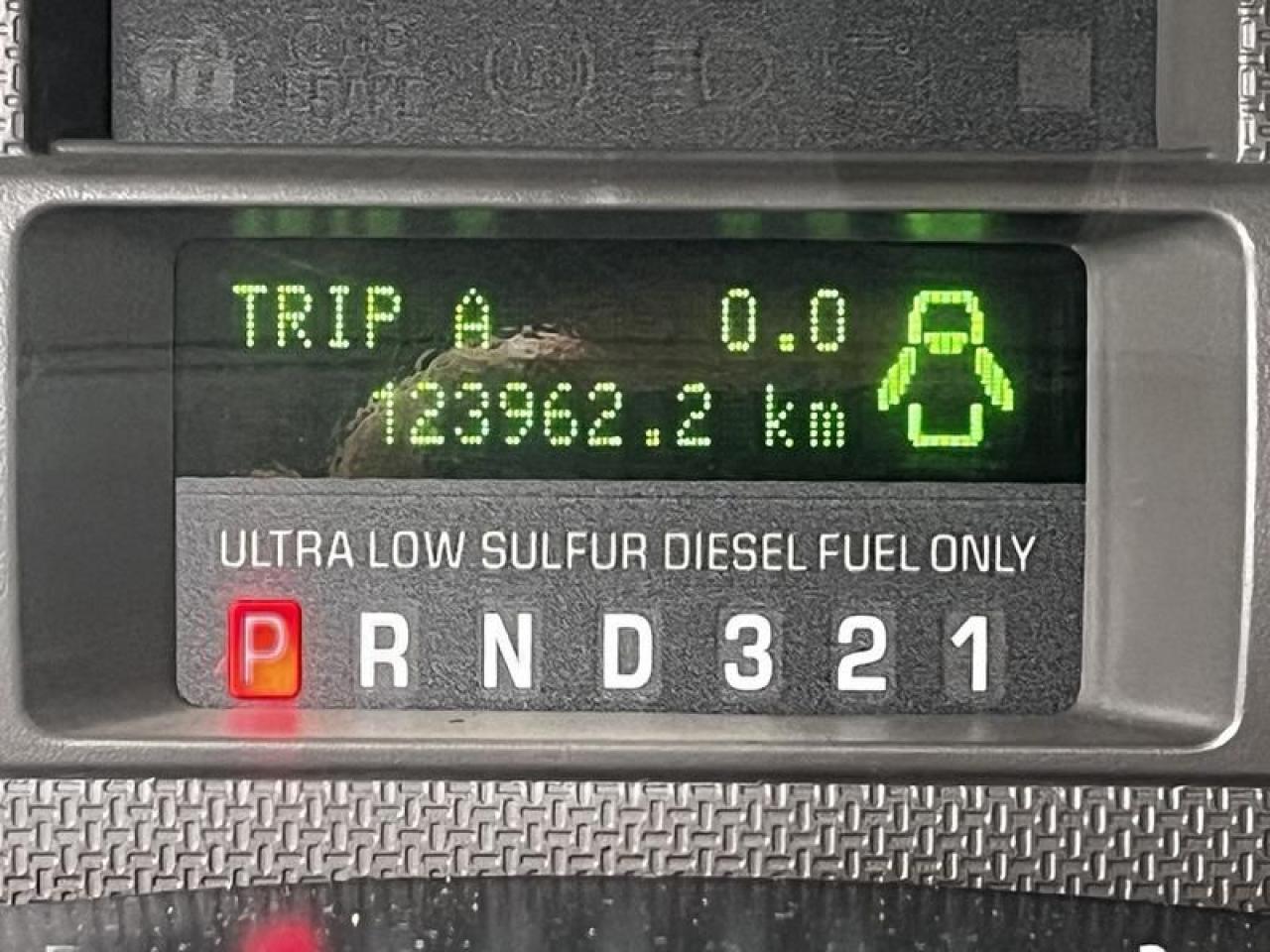 12643887