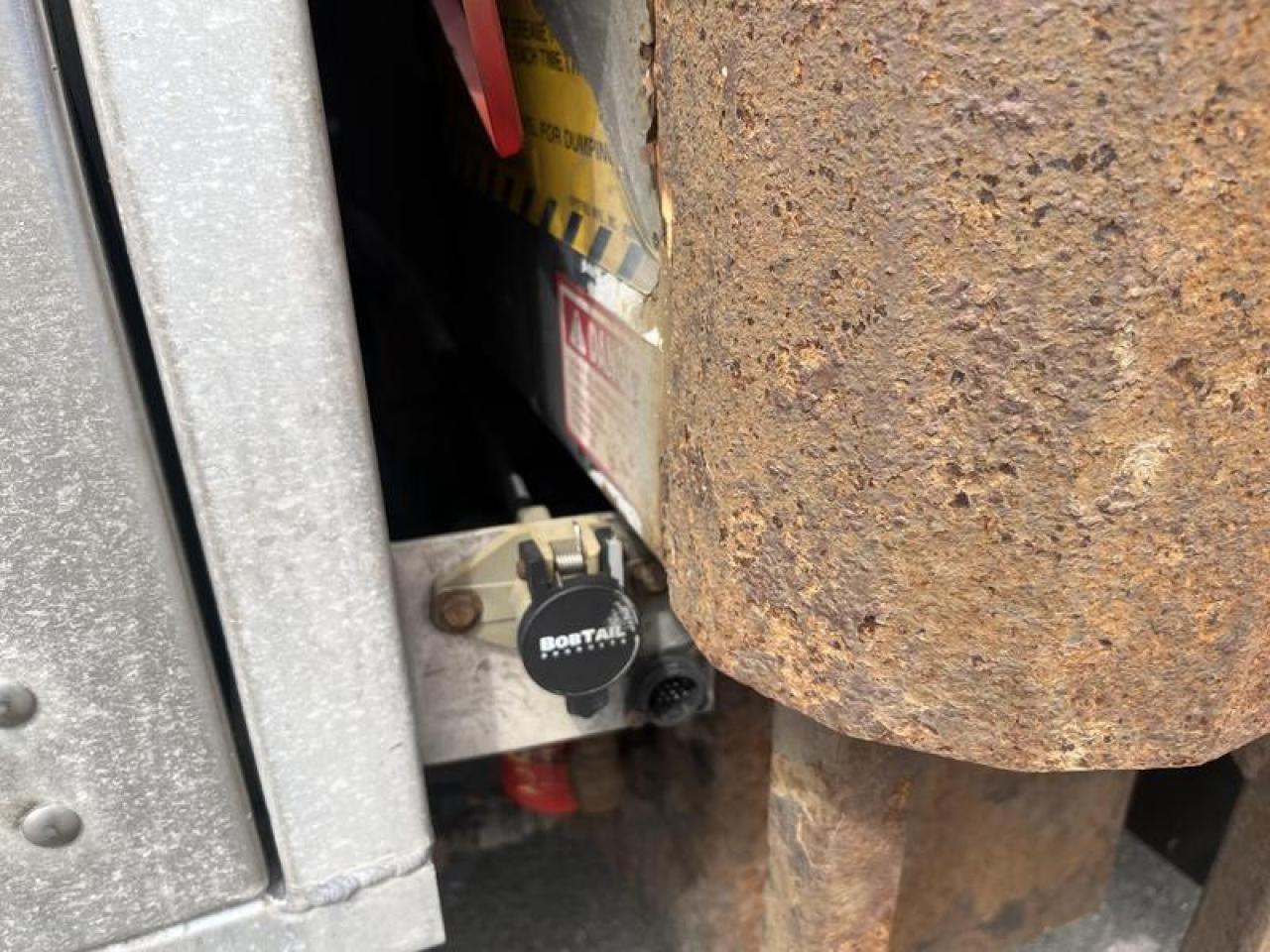 12643893