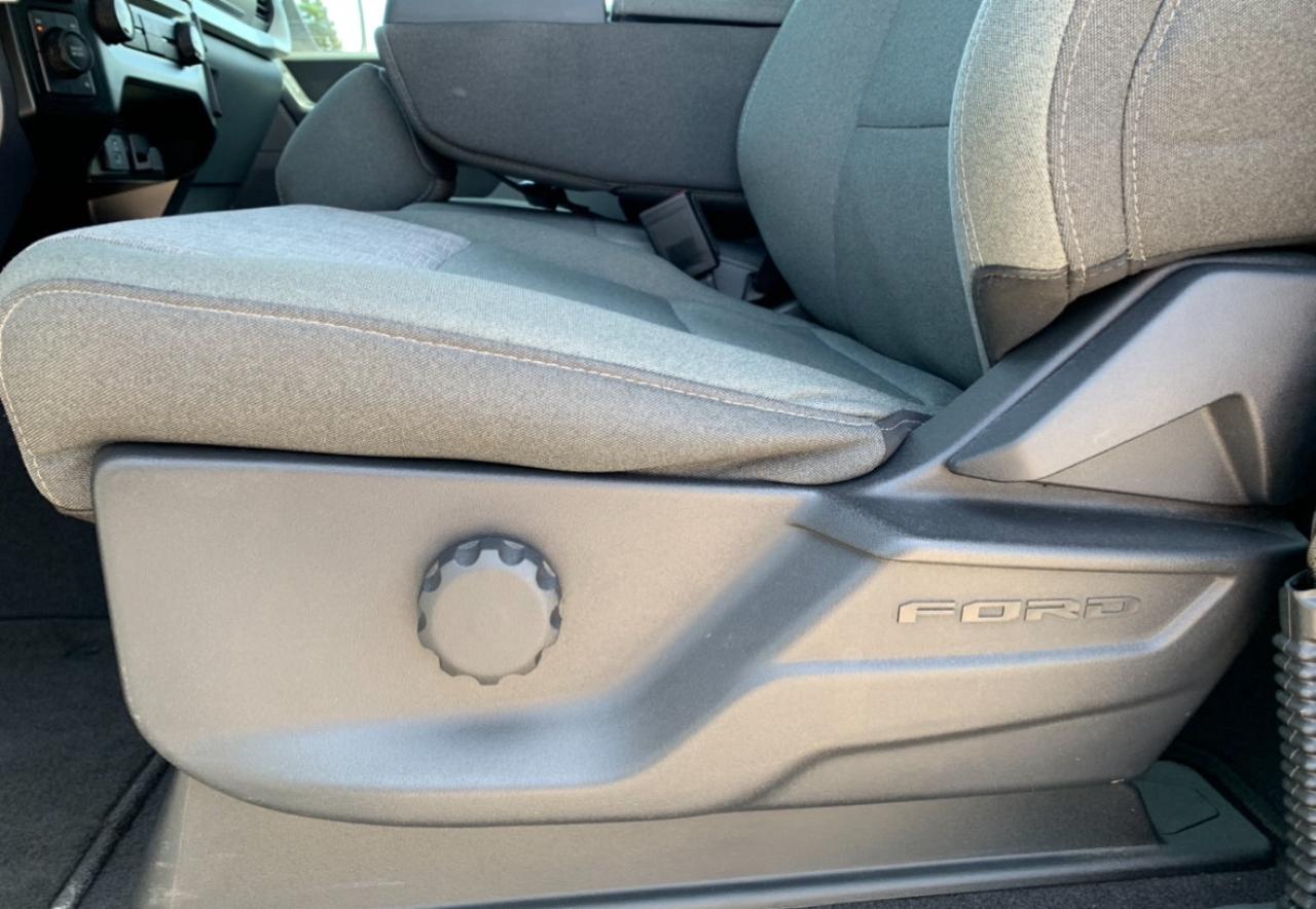 2023 Ford F-150 SUPERCREW XLT Photo