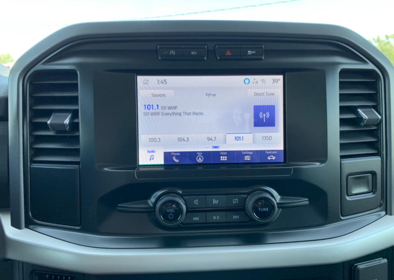 2023 Ford F-150 SUPERCREW XLT Photo