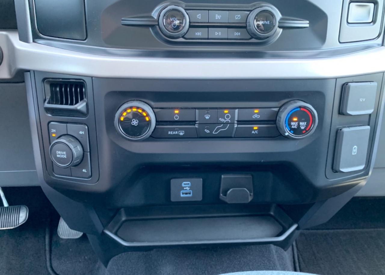 2023 Ford F-150 SUPERCREW XLT Photo