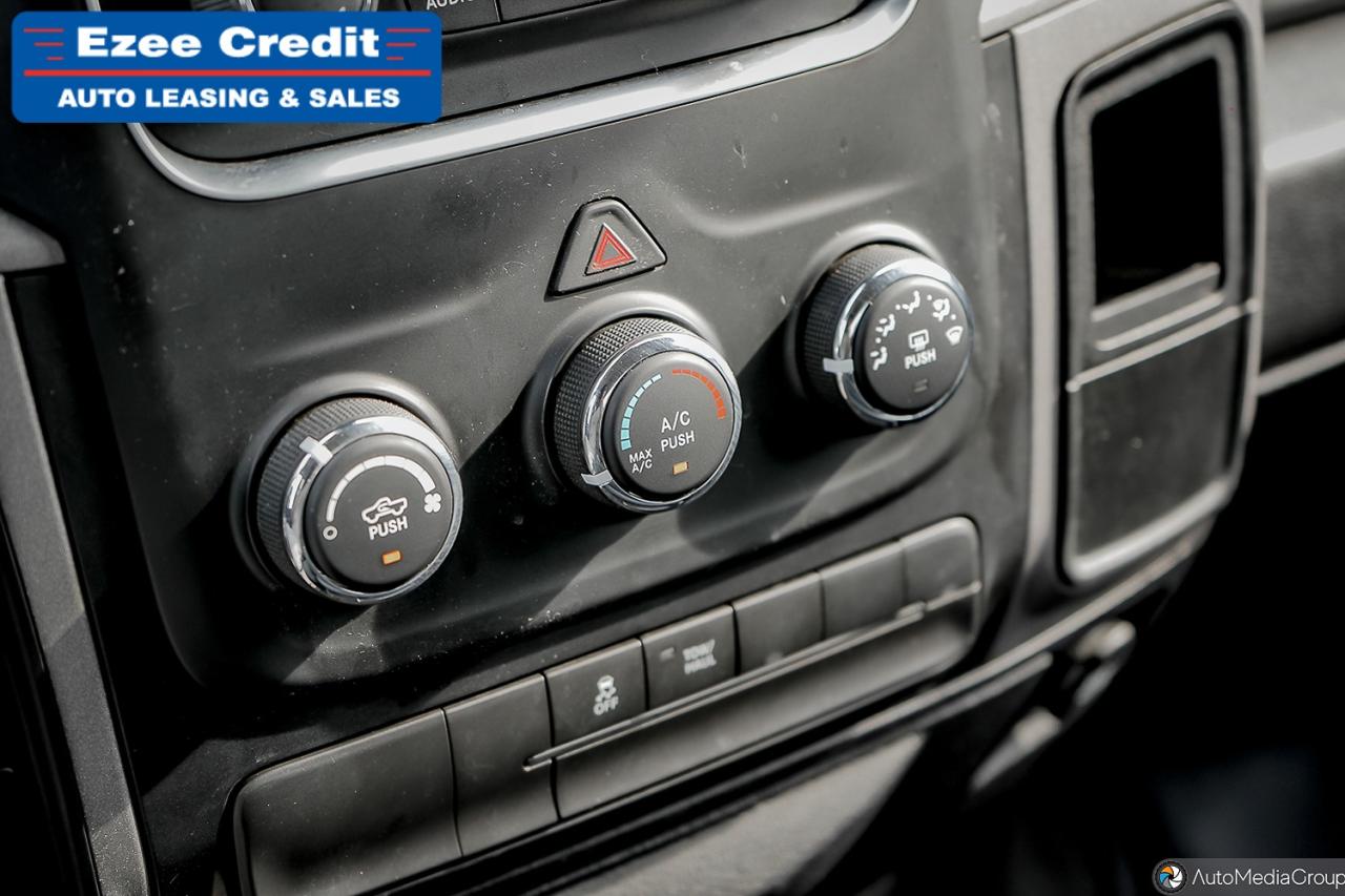 2017 RAM 1500 ST Photo22