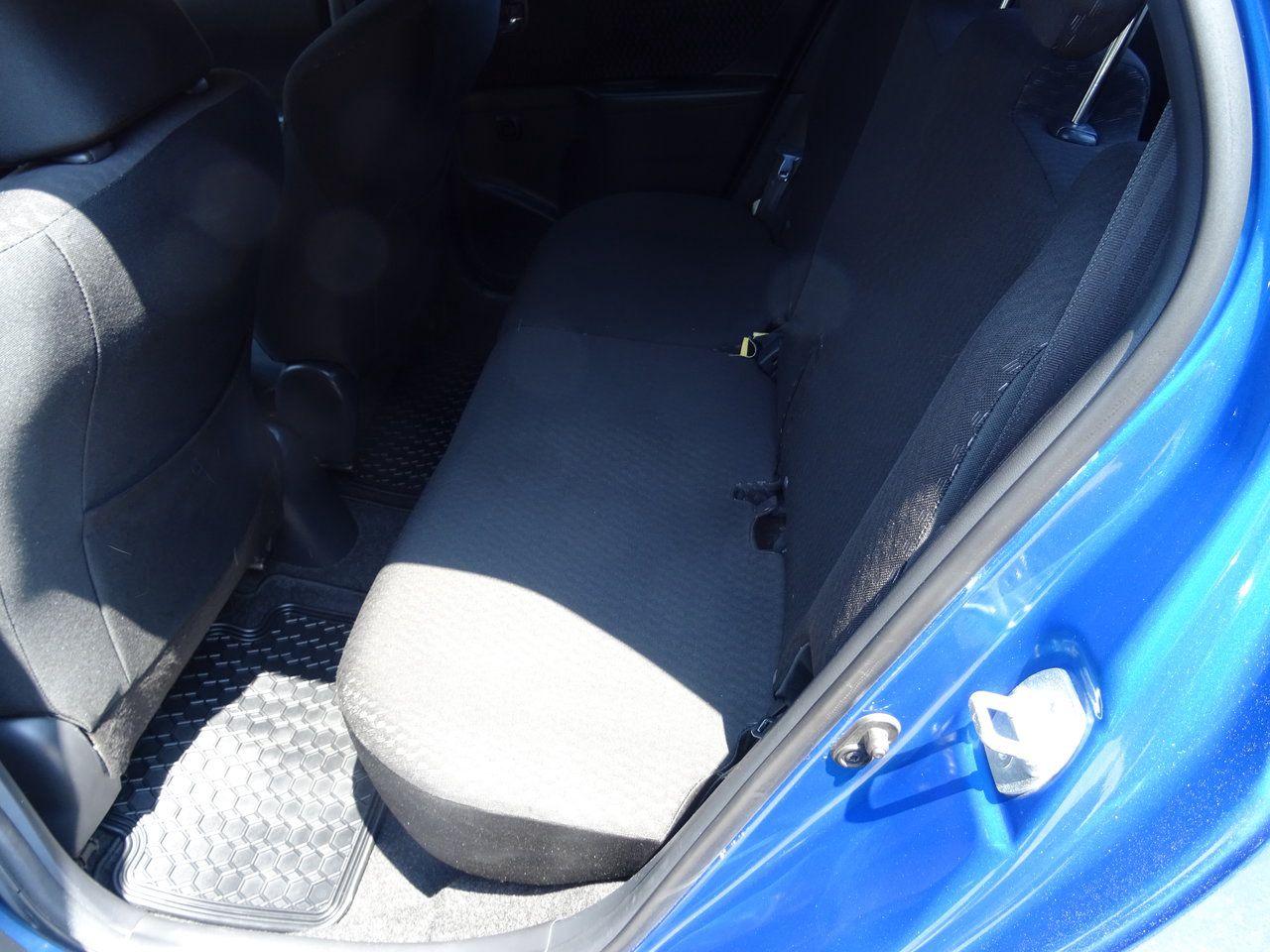 2008 Toyota Yaris RS - Photo #10