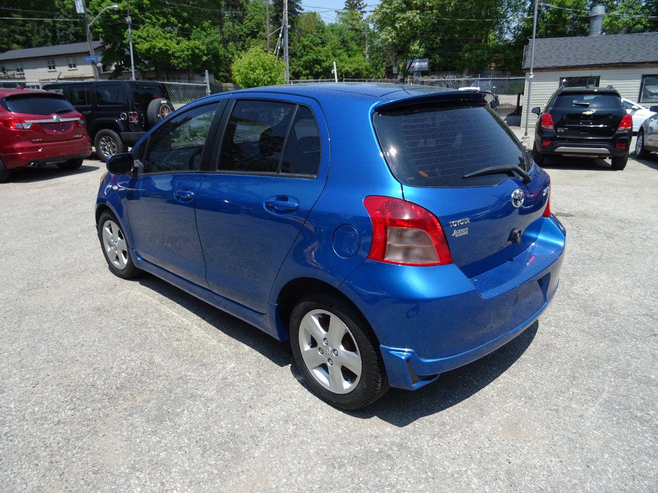 2008 Toyota Yaris RS - Photo #8