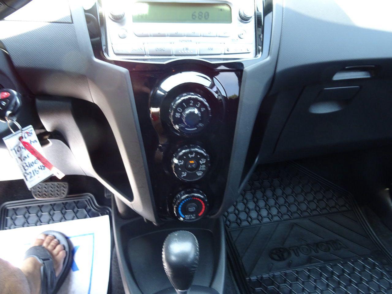 2008 Toyota Yaris RS - Photo #14