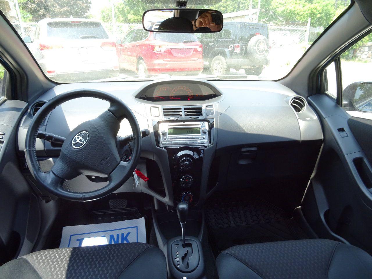 2008 Toyota Yaris RS - Photo #13