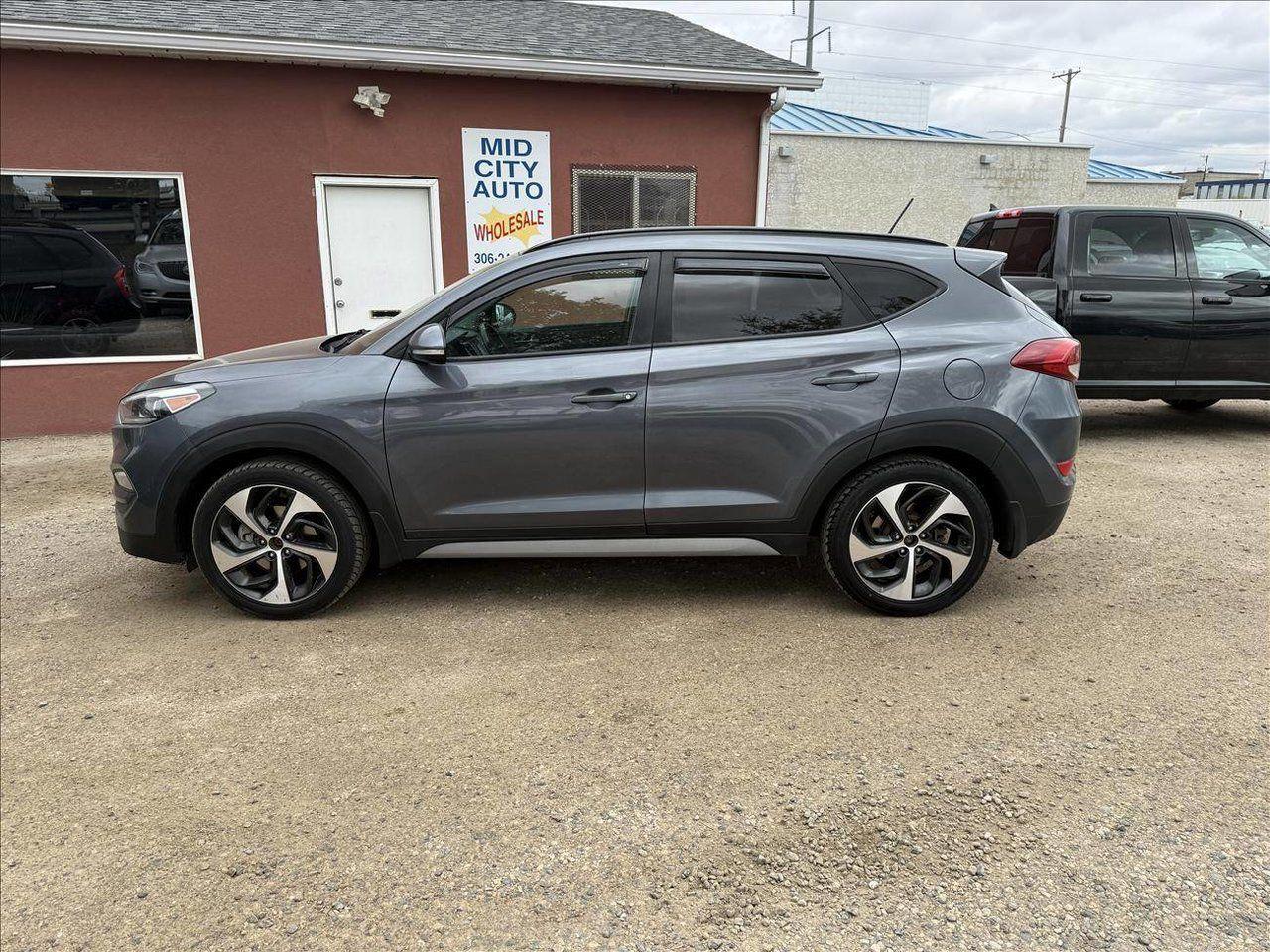 Used 2017 Hyundai Tucson SE AWD for sale in Saskatoon, SK