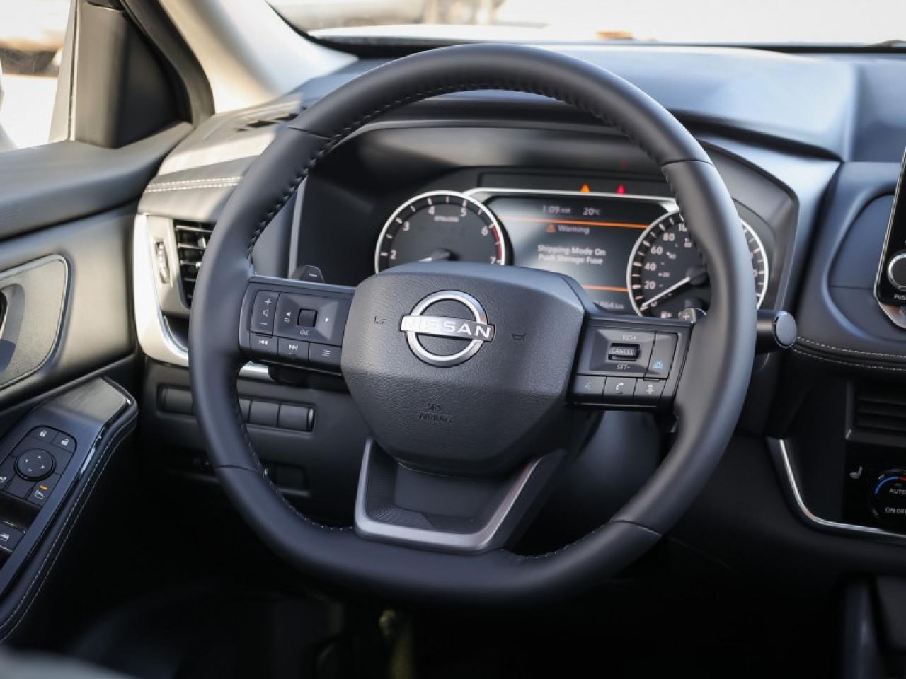 2025 Nissan Rogue Midnight Edition  - Moonroof Photo