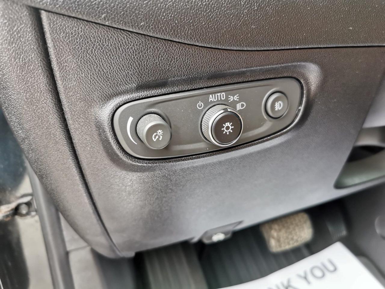 2018 Chevrolet Equinox Premier - Photo #14