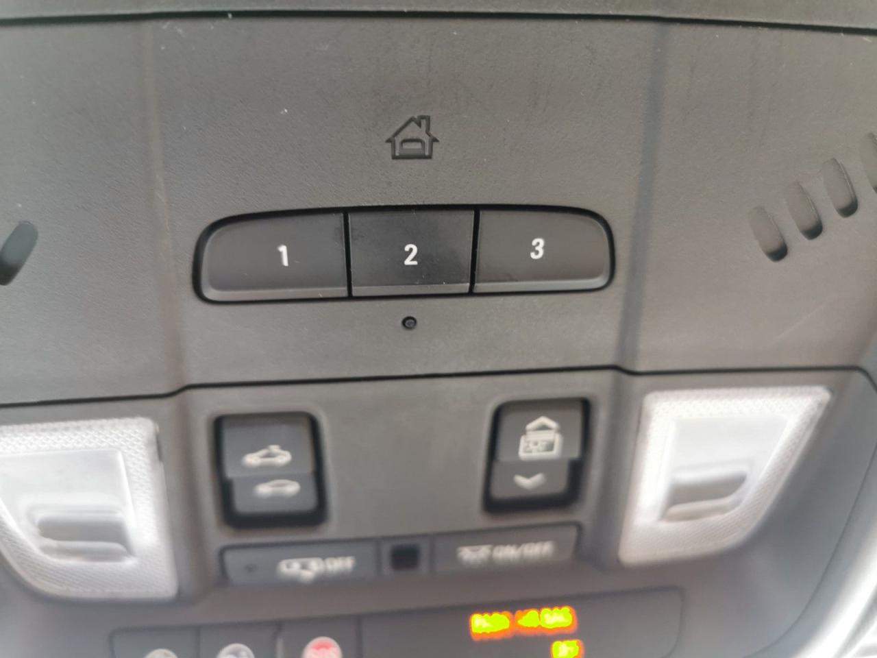 2018 Chevrolet Equinox Premier - Photo #36