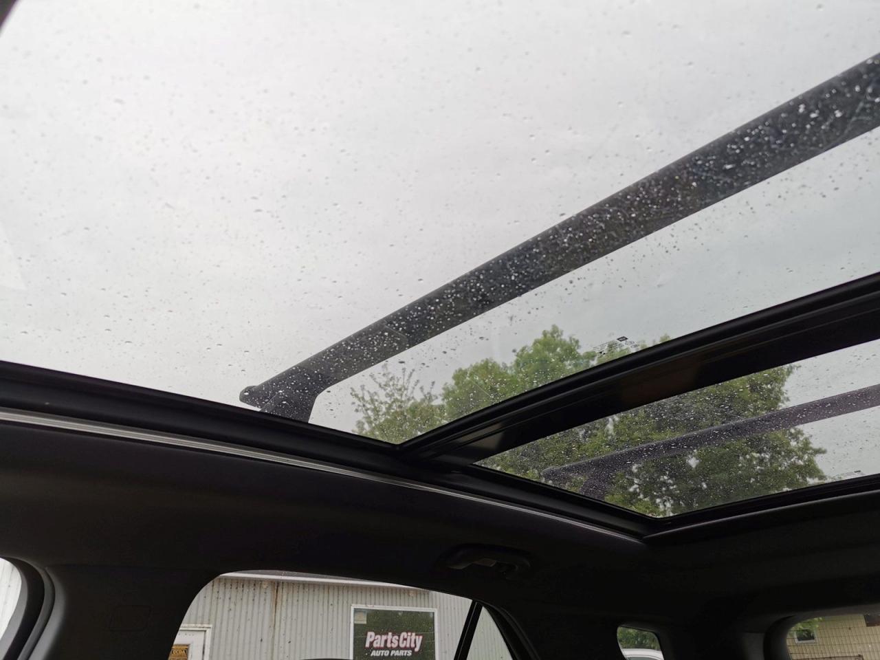 2018 Chevrolet Equinox Premier - Photo #38