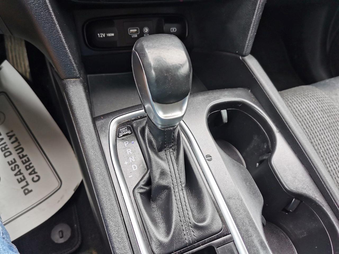 2019 Hyundai Santa Fe SE - Photo #17
