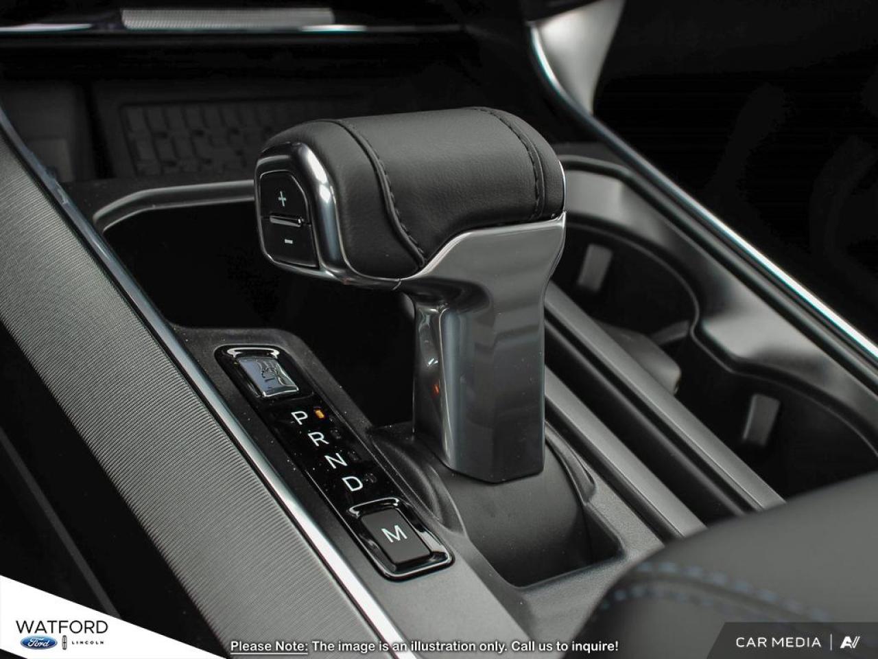 2025 Ford F-150 Platinum Photo