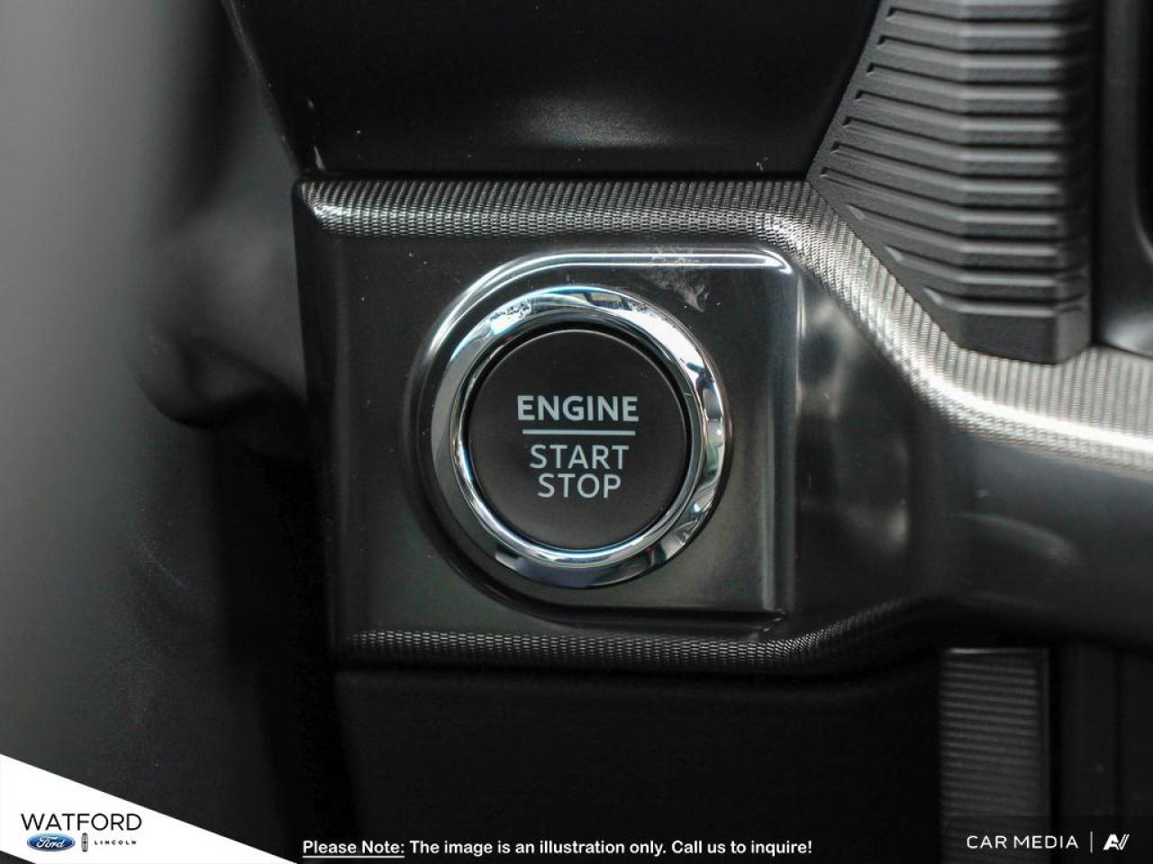 2025 Ford F-150 Platinum Photo