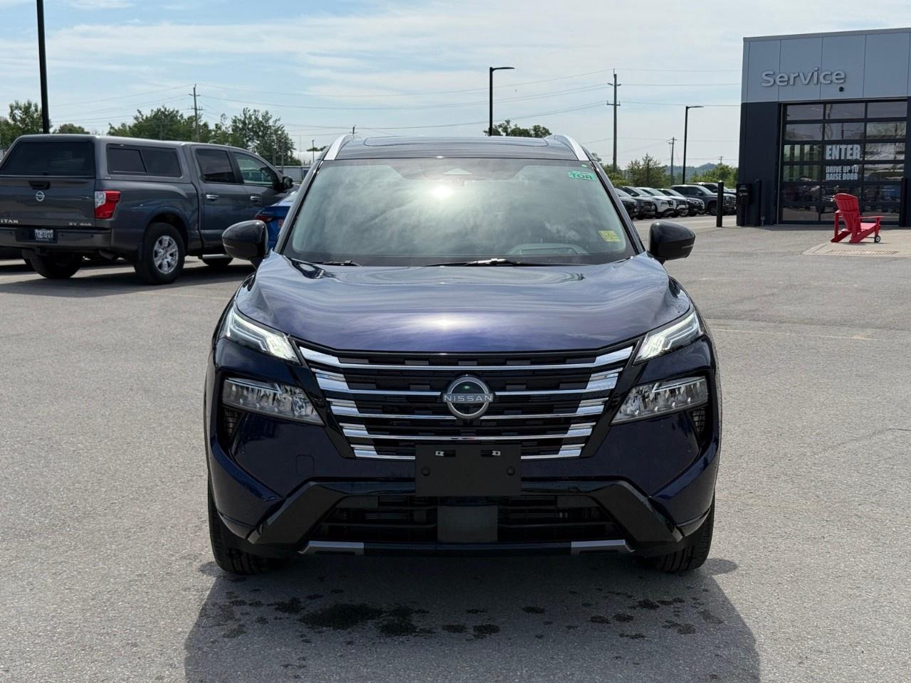 2025 Nissan Rogue AWD Platinum Photo