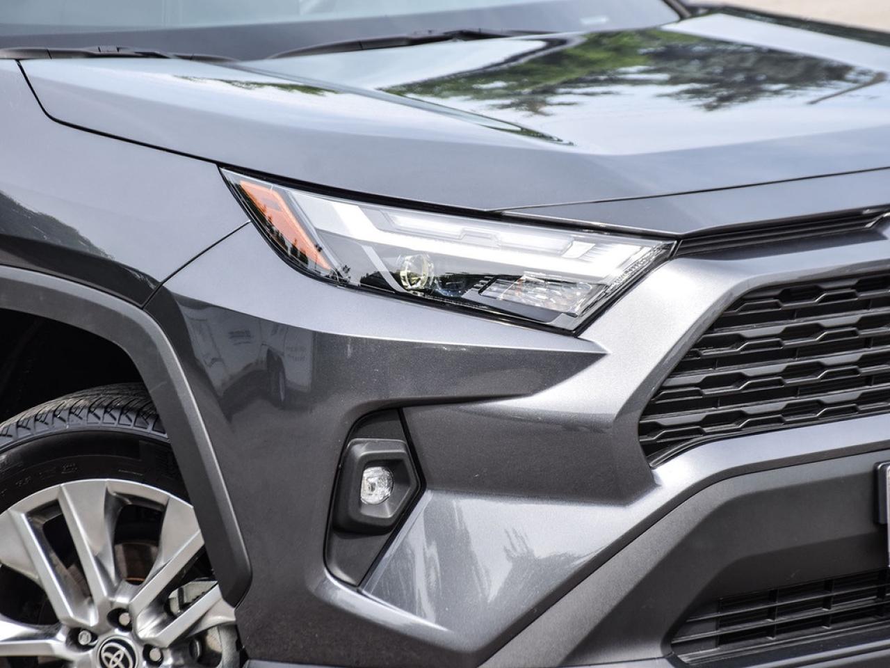 2022 Toyota RAV4 XLE No Payments For 90 Days OAC Photo3