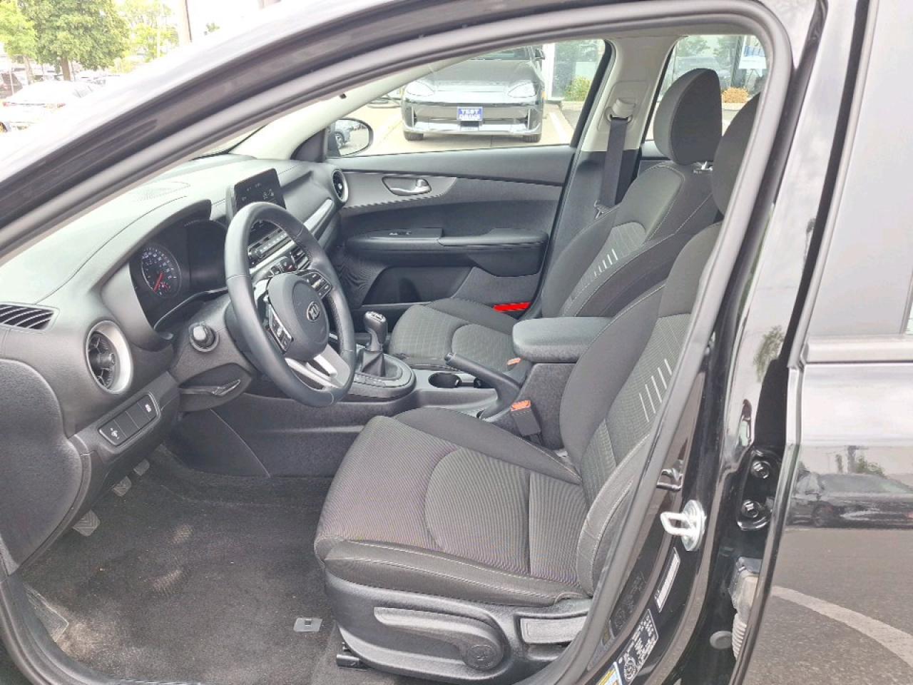 2019 Kia Forte Sedan LX MT Photo