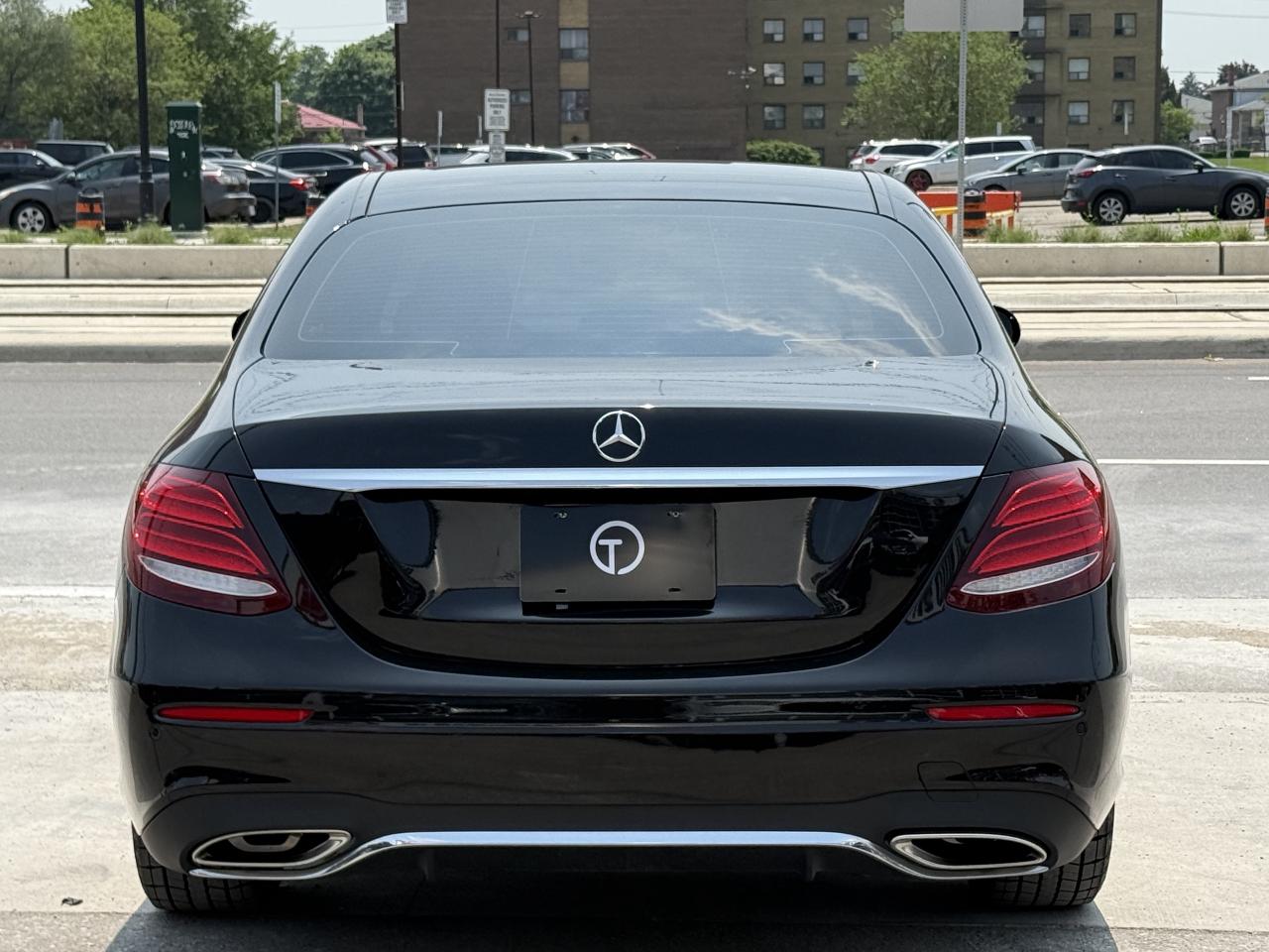 2018 Mercedes-Benz E-Class 300 | PREMIUM | PANO | BURMESTER | LOADED - Photo #13