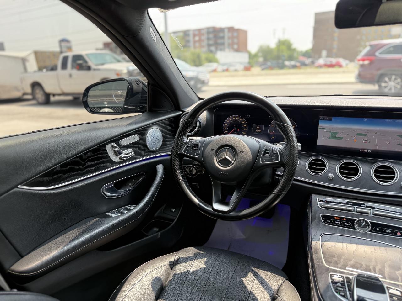 2018 Mercedes-Benz E-Class 300 | PREMIUM | PANO | BURMESTER | LOADED - Photo #18
