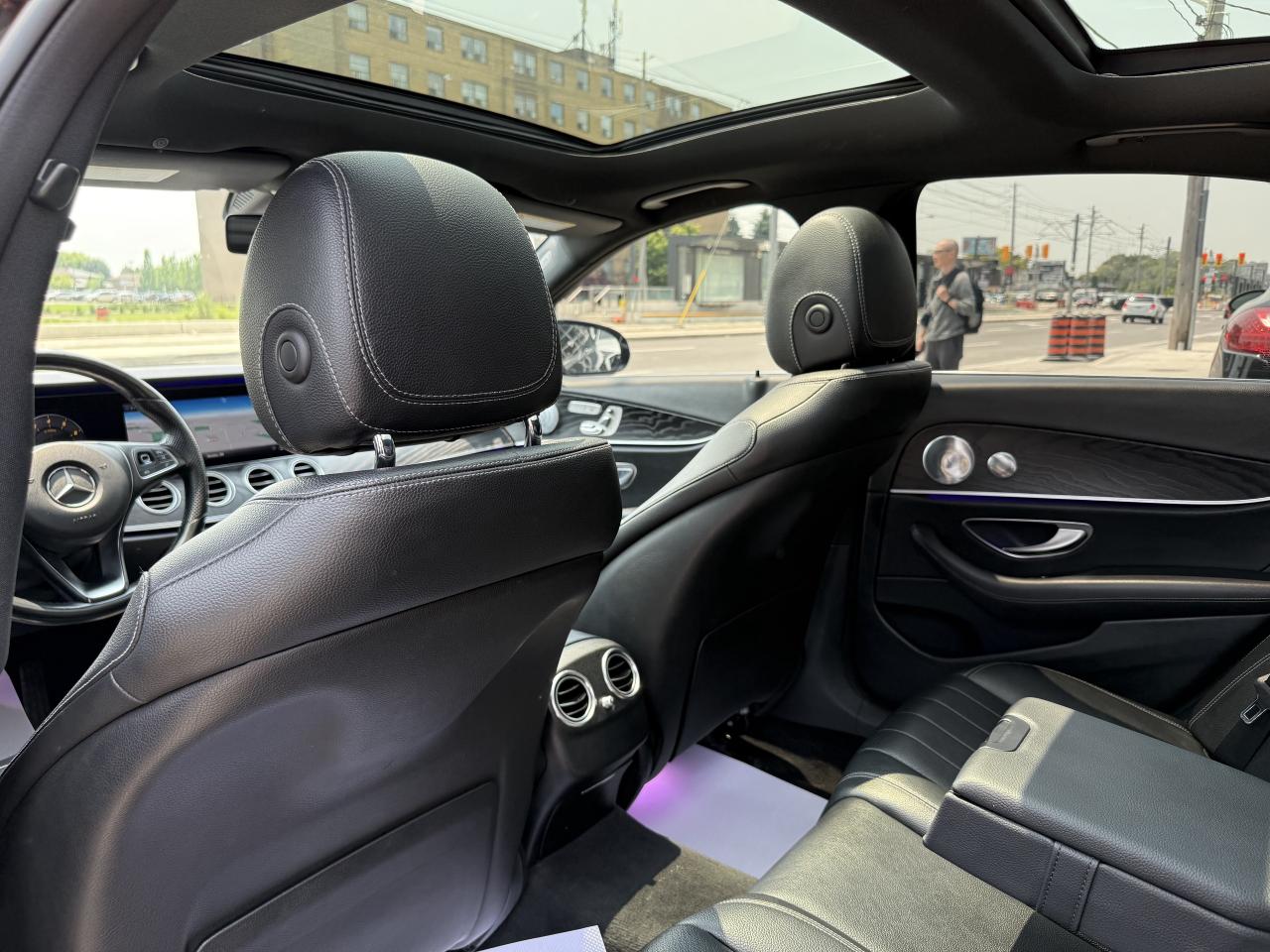 2018 Mercedes-Benz E-Class 300 | PREMIUM | PANO | BURMESTER | LOADED - Photo #39