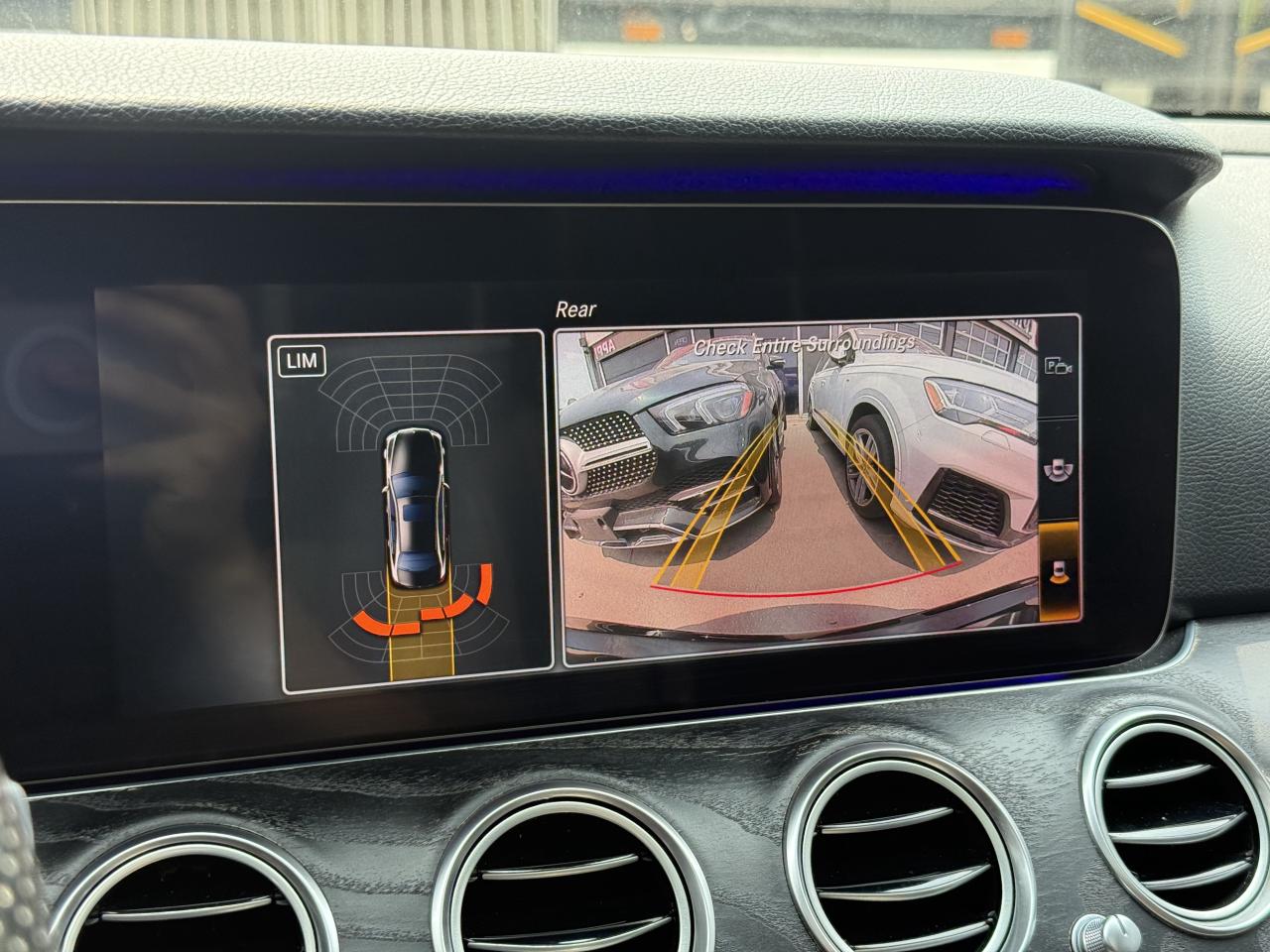 2018 Mercedes-Benz E-Class 300 | PREMIUM | PANO | BURMESTER | LOADED - Photo #42