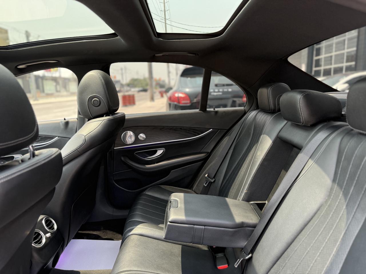 2018 Mercedes-Benz E-Class 300 | PREMIUM | PANO | BURMESTER | LOADED - Photo #40