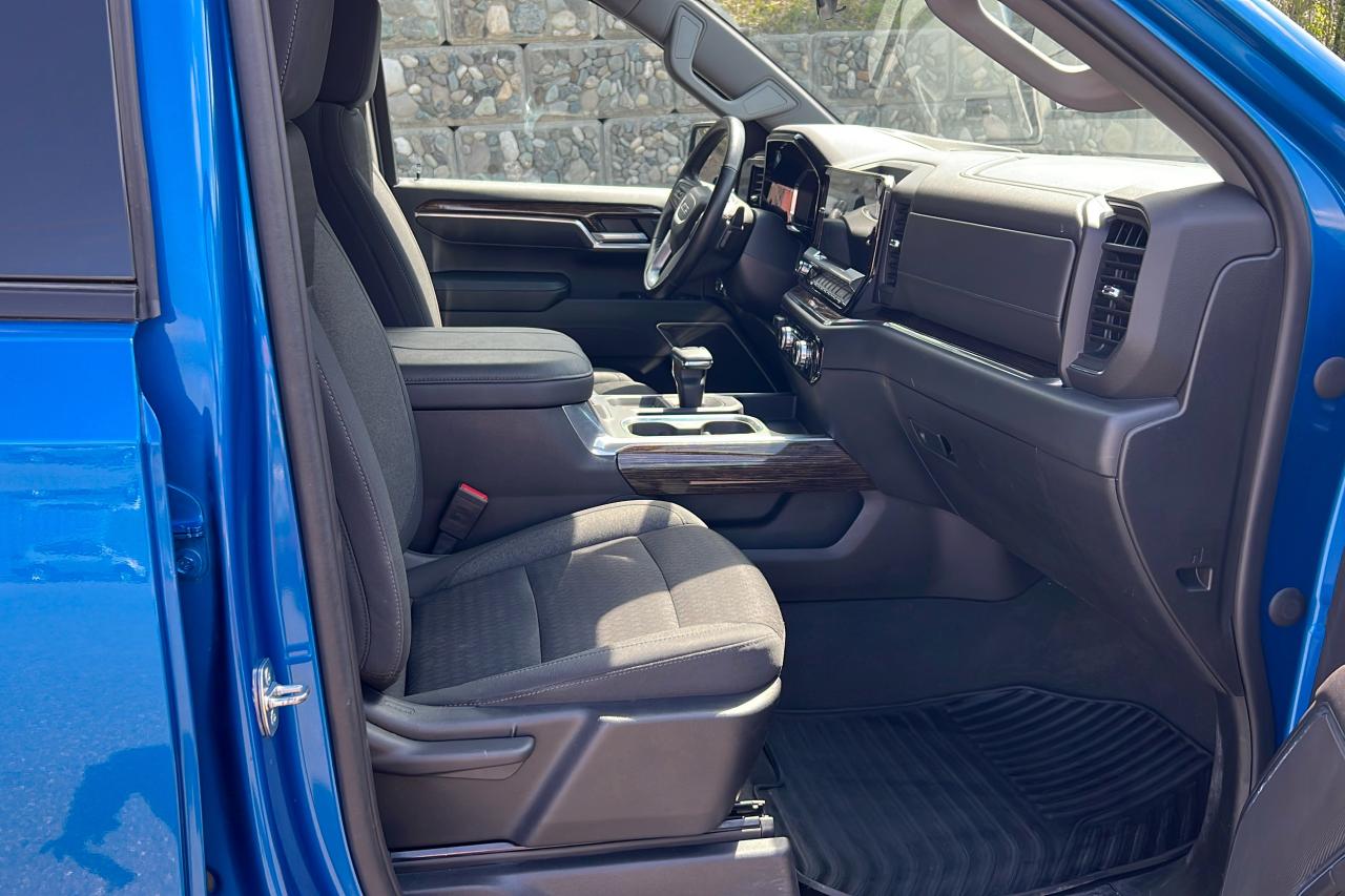 2023 GMC Sierra 1500 ELEVATION Photo