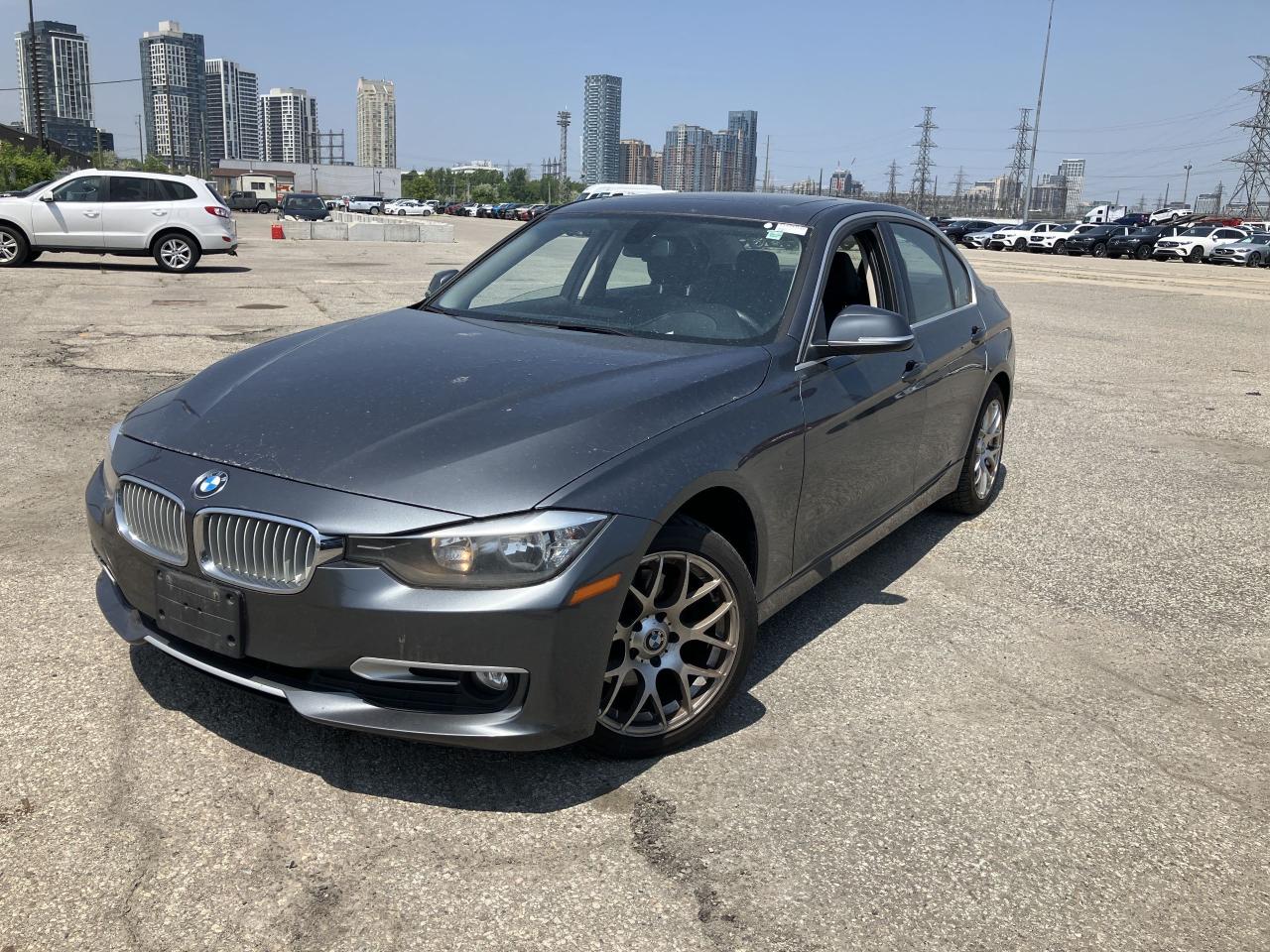 Used 2014 BMW 3 Series 320i xDrive for sale in North York, ON