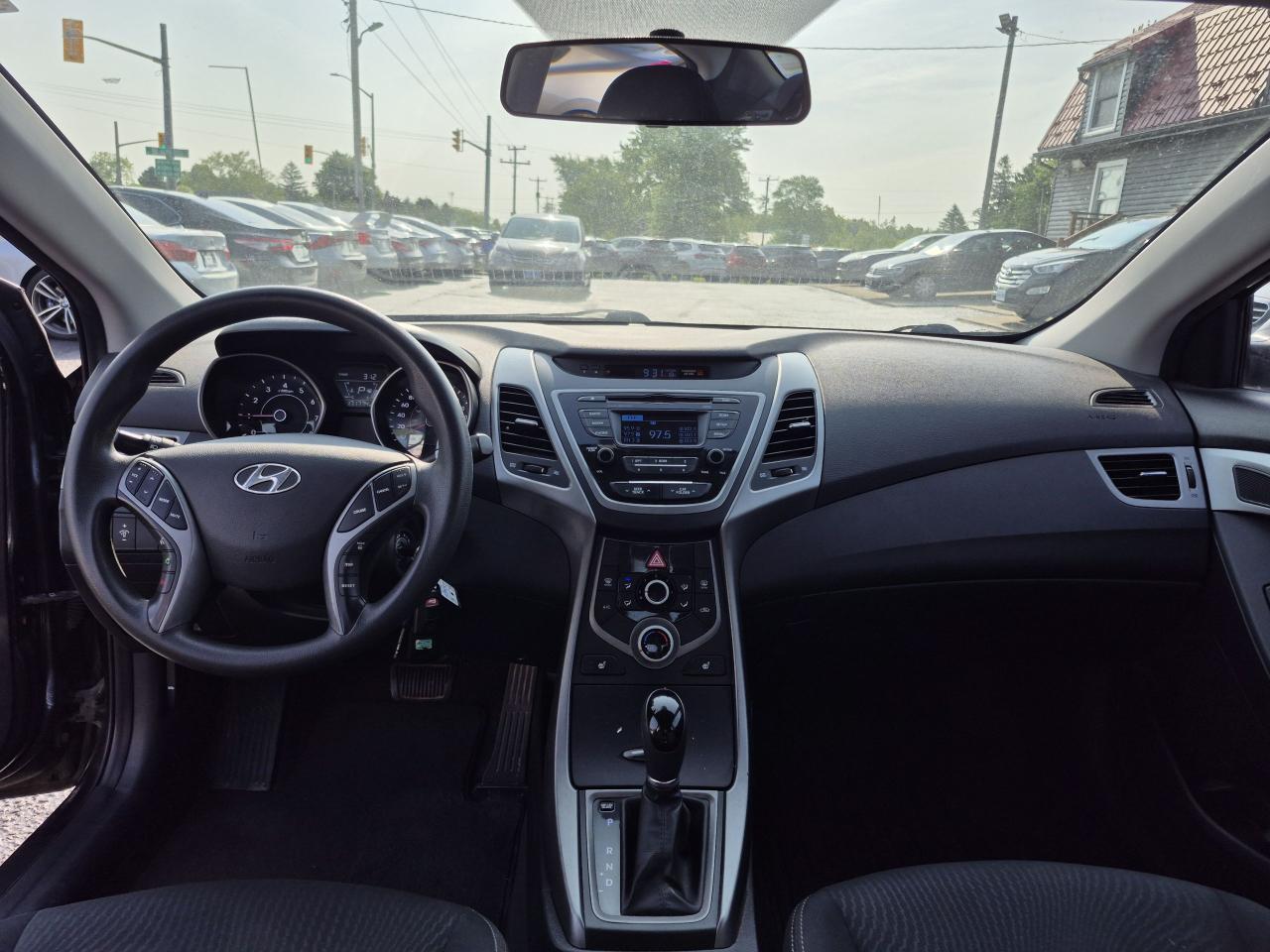 2015 Hyundai Elantra GL - Certified/Clean Photo13