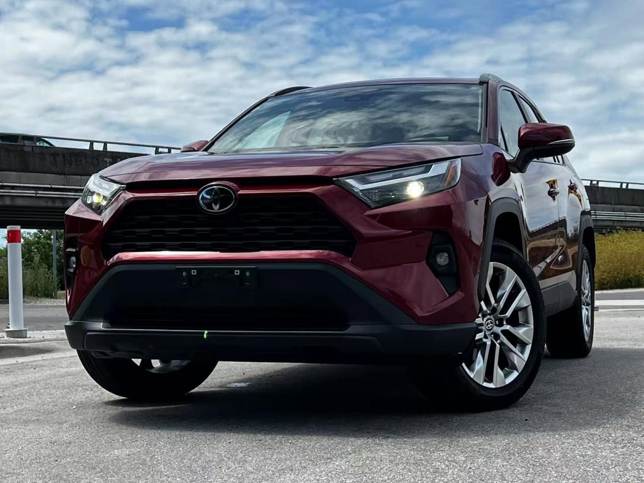 Used 2024 Toyota RAV4 XLE AWD/ CLEAN TITLE/ BC LOCAL/ ONE OWNER for sale in Richmond, BC