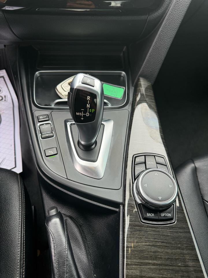 2016 BMW 3 Series 328i xDrive AWD Photo15