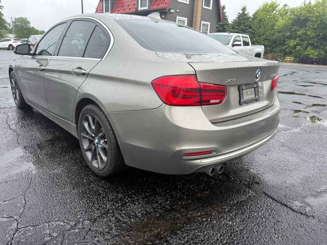 2016 BMW 3 Series 328i xDrive AWD Photo5