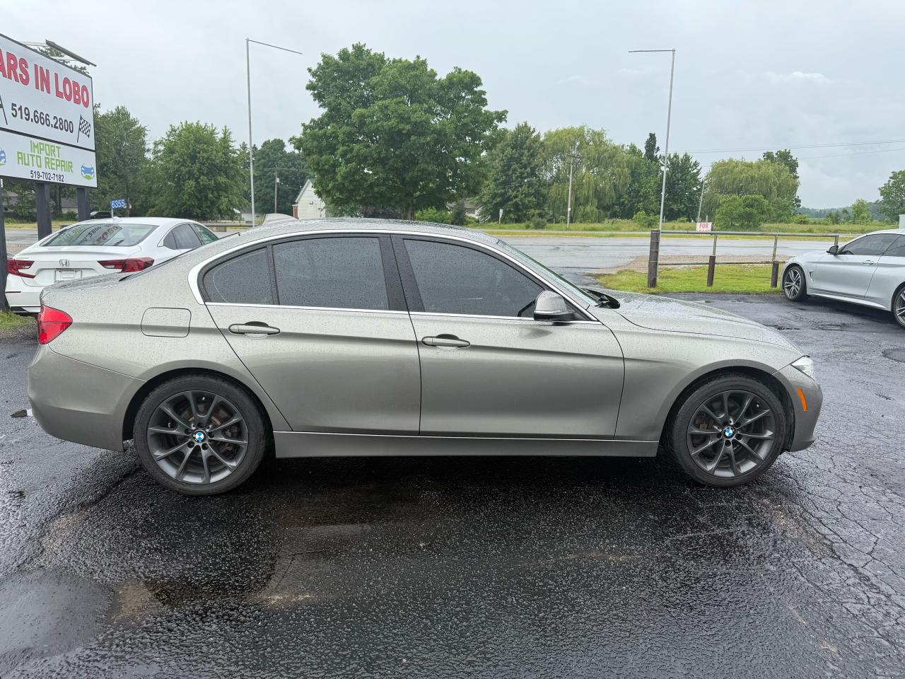2016 BMW 3 Series 328i xDrive AWD Photo2