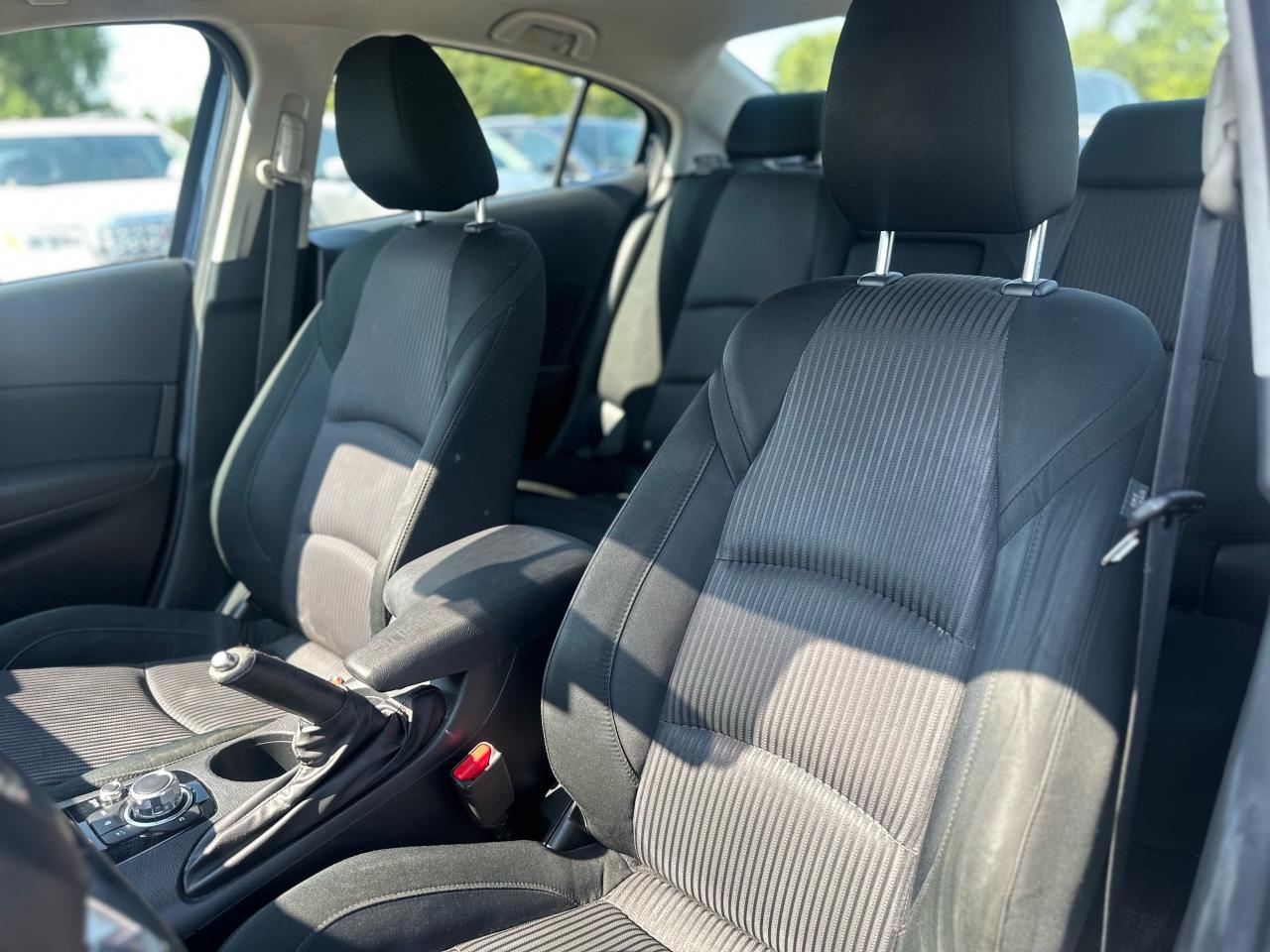 2015 Mazda MAZDA3 GS - Certified Photo32
