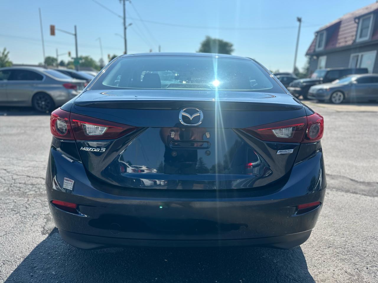 2015 Mazda MAZDA3 GS - Certified Photo4