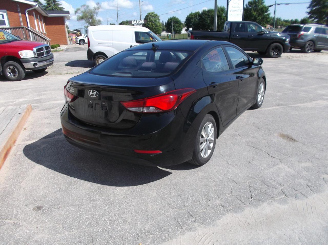 2015 Hyundai Elantra SE SPORT Photo4