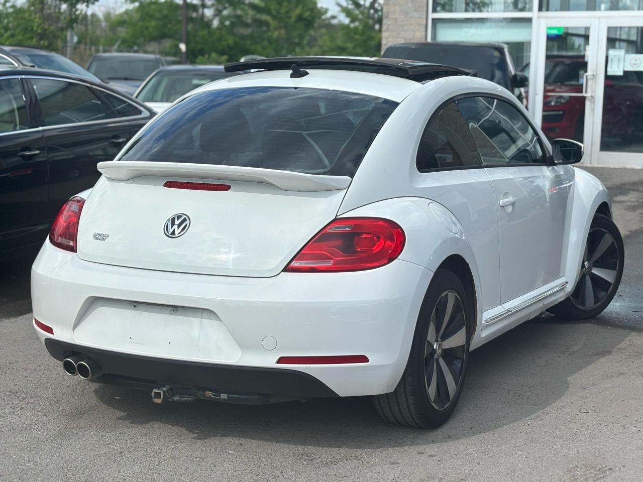 2012 Volkswagen Beetle HIGHLINE - Photo #7