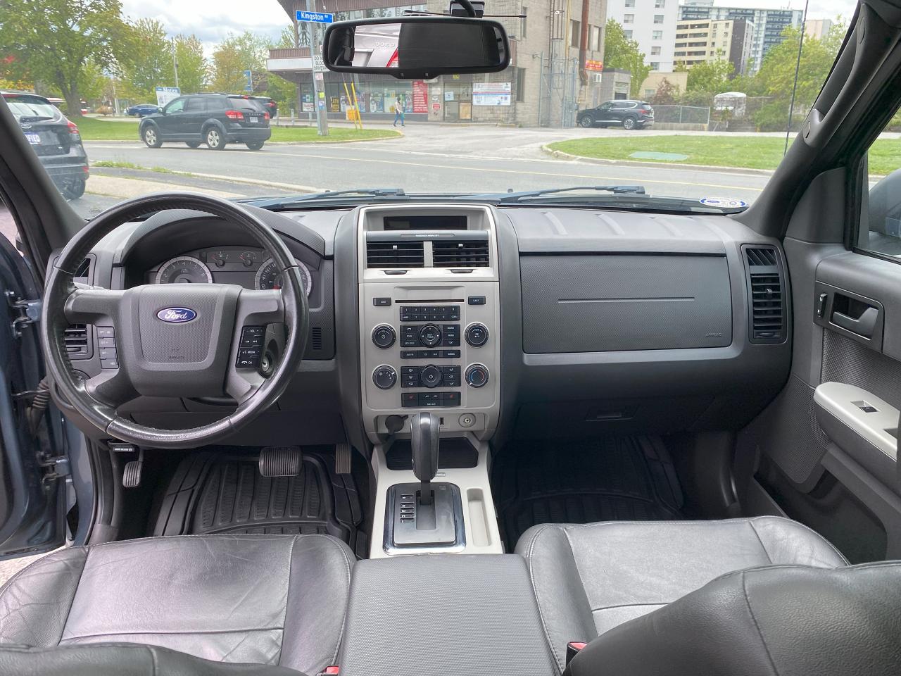 2012 Ford Escape 4WD 4dr XLT/Automatic/Leather/Sunroof - Photo #13