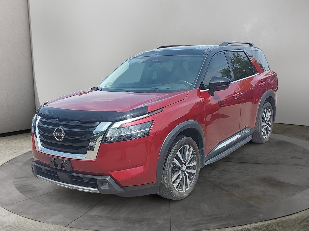2022 Nissan Pathfinder Platinum