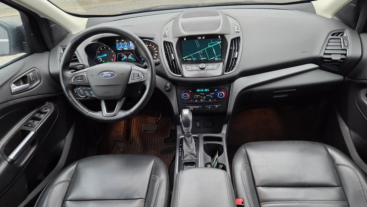 2019 Ford Escape SEL 4WD Leather/Navi/Cam/Push start - Photo #12